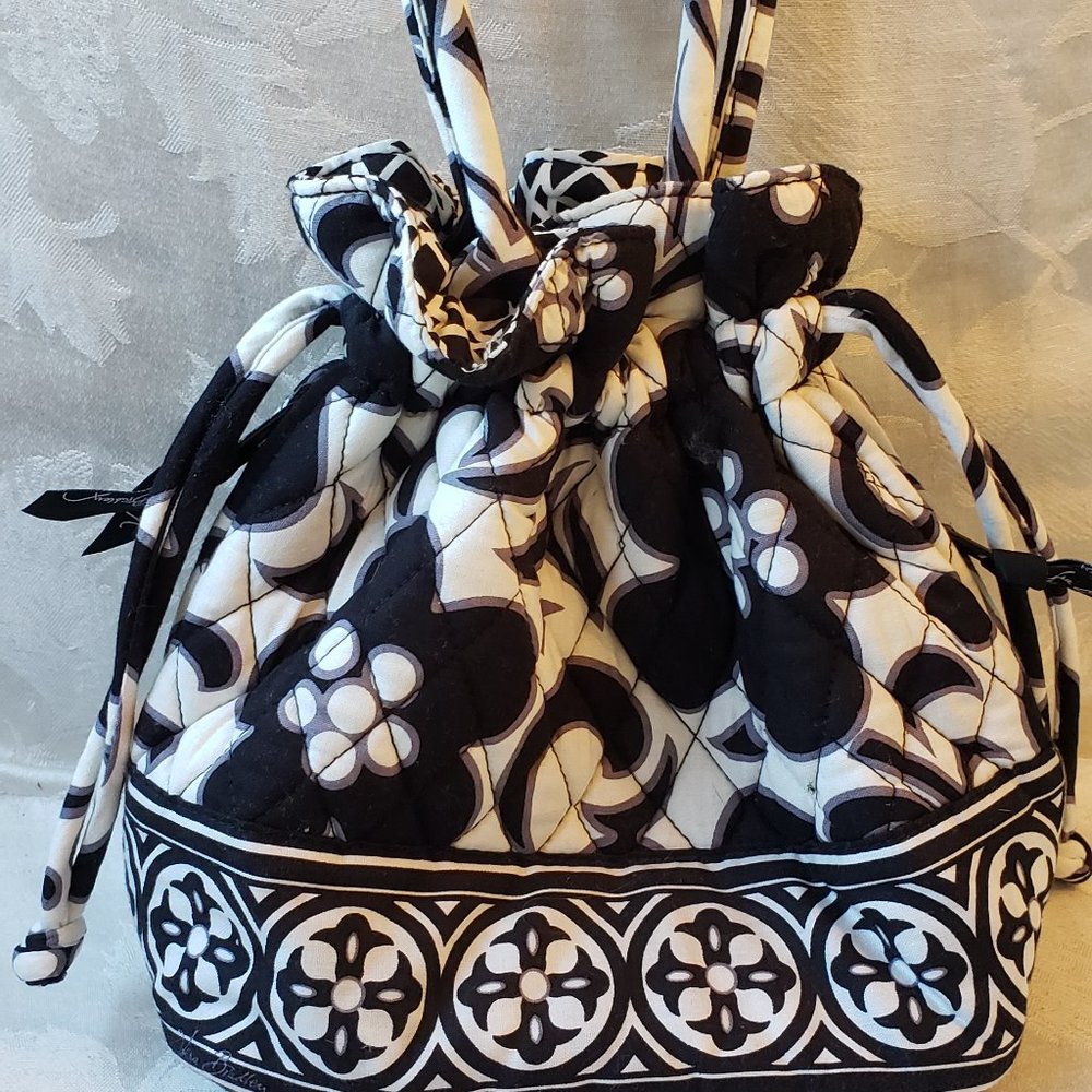Vera Bradley Emma bag- Night & Day Drawstring